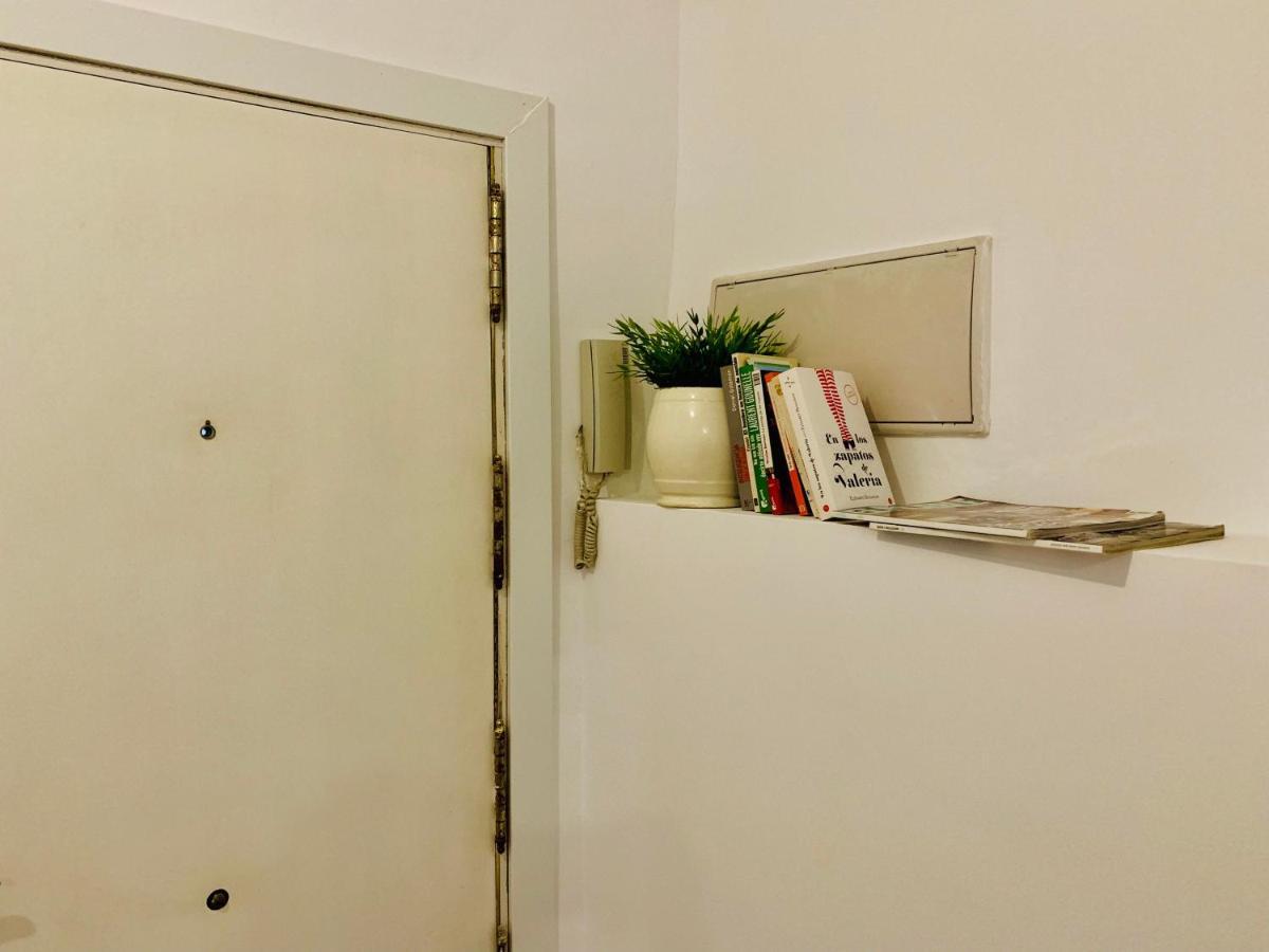 Apartamento Anton Martin I Madrid Buitenkant foto