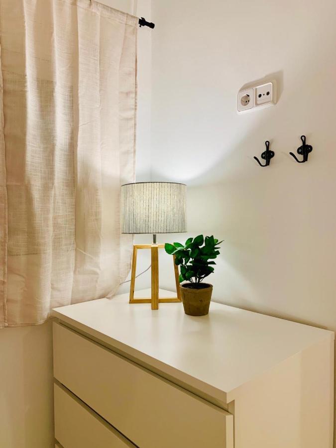 Apartamento Anton Martin I Madrid Buitenkant foto